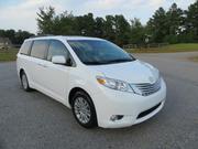 Toyota 2011 2011 - Toyota Sienna