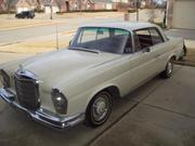 1966 MERCEDES-BENZ 1966 - Mercedes-benz 200-series