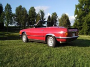 Mercedes-benz 1985 Mercedes-Benz SL-Class Convertable/Hardtop