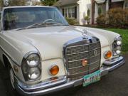 MERCEDESBENZ 200SERIES