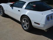 Chevrolet 1996 Chevrolet Corvette Base Hatchback 2-Door