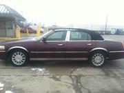 Lincoln Town Car Lincoln Town Car Designer Series Sedan 4-Door