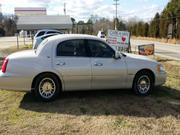 2001 Lincoln Lincoln Town Car Cartier Sedan 4-Door