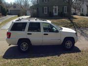 Jeep 2004 Jeep Grand Cherokee SE