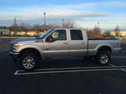 FORD F-350 Ford F-350 Lariat Crew Cab Pickup 4-Door