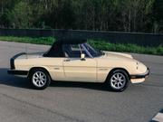 Alfa Romeo Spider 4 cylinder