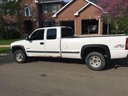 2000 CHEVROLET Chevrolet Silverado 2500 LS Extended Cab Pickup 3-