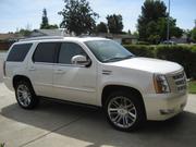 2014 Cadillac Cadillac Escalade Premium Sport Utility 4-Door