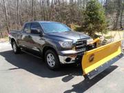 TOYOTA TUNDRA Toyota Tundra Base Double Cab Pickup 4-Door