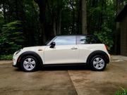 Mini Only 379 miles Mini Cooper Cooper Hardtop 2-Door