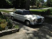 1971 MERCEDES-BENZ Mercedes-Benz 200-Series 3.5