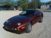 Porsche 1985 Porsche 928 S