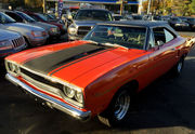 1970 Plymouth Road Runner 440+6 AIR GRAB HEMI Pistol Grip 4 Spd Dana 6