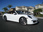 2013 Porsche 911Carrera Convertible 2-Door