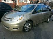 2008 Toyota Sienna LE 8-Passenger -$9500-76K Mi