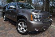 2012 Chevrolet Suburban 4WD LT-EDITION