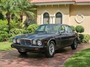 Jaguar Xj6 Jaguar: XJ6 Series III Sedan