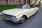 1961 Ford Galaxie Sunliner Convertible Cruiser