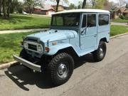 toyota land cruiser Toyota: Land Cruiser FJ40