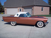 1957 Ford Thunderbird