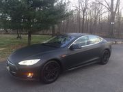 2013 Tesla Model S P85