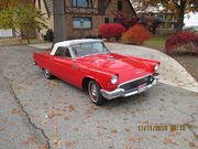 1957 Ford Thunderbird