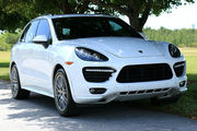 2013 Porsche Cayenne GTS