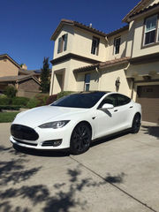 2012 Tesla Model SSignature Performance