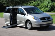 2004 Toyota Sienna LE