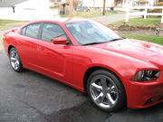 2013 Dodge ChargerSXT Plus Sedan 4-Door