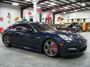 2010 Porsche Panamera Turbo Hatchback 4-Door