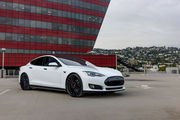 2015 Tesla Model S 4 Door Sedan