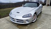 2004 Dodge Viper srt10