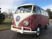 1961 Volkswagen BusVanagon deluxe 23 window